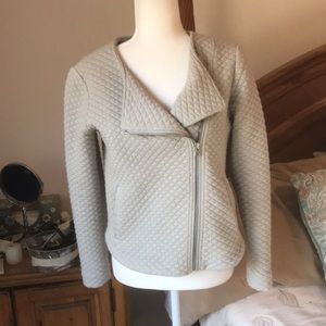 Club Monaco Quilted  Asymmetrical Zip Jacket Size Medium